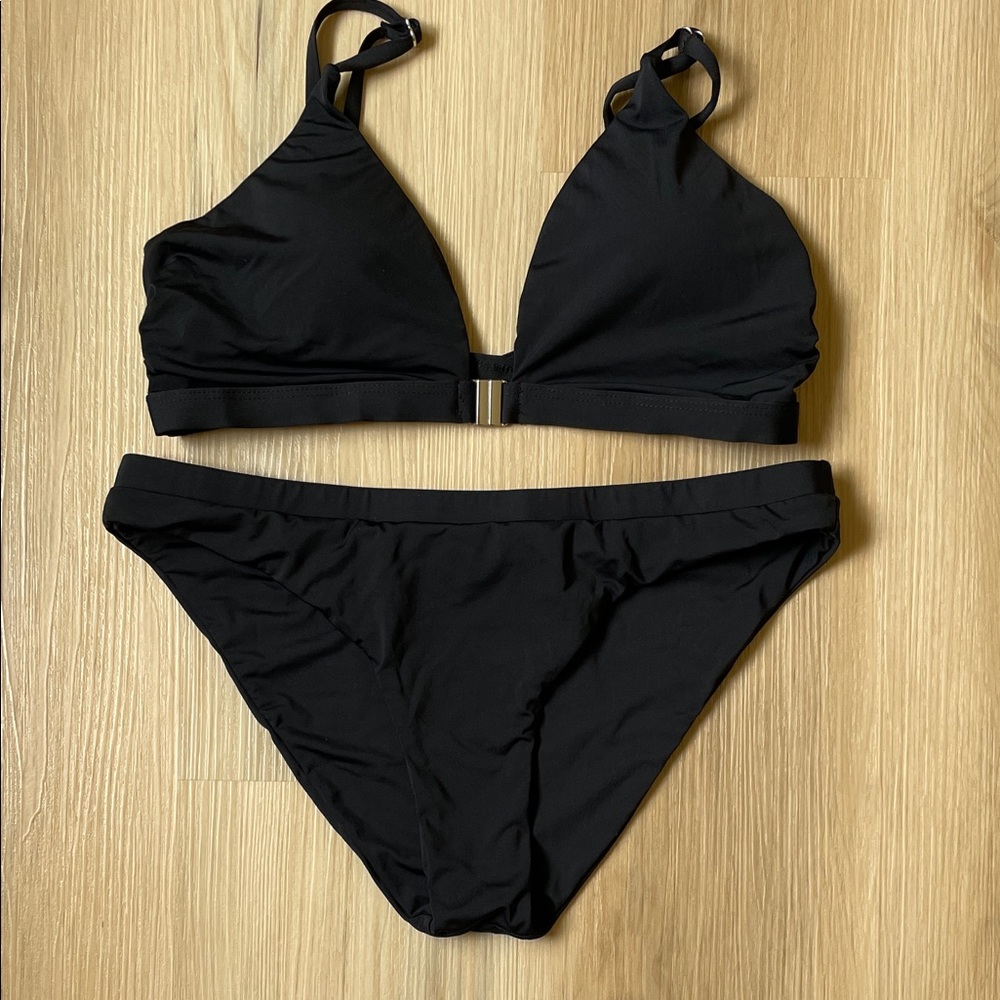 TiniBikini - Black Women's Two-Piece Swim Bikini Set Size M - Front Clasp